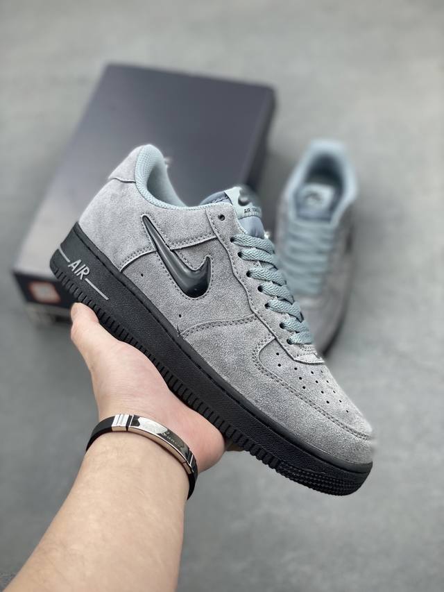 海外限量发售！公司级Nike Air Force 1 '07 Low 空军一号 低帮 运动鞋 休闲鞋 折边针车 工艺难度大 原楦头原纸板 原装鞋盒 定制五金配件