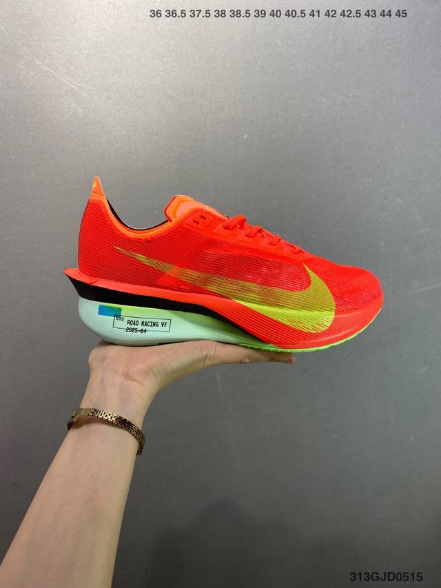 核心私 公司级Nike Zoomx Vaporfly Next% 4马拉松 泡棉超轻缓震运动慢跑鞋 采用全新Vaporweave科技轻量网织半镂空轻薄透气鞋面#