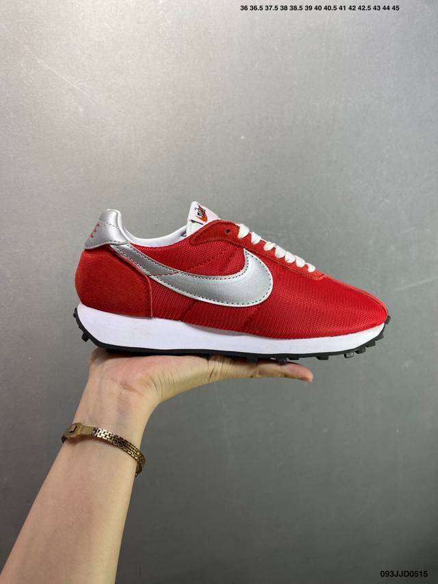 nike Wld- 0 休闲鞋阿甘鞋 在追求舒适与风格融合的鞋履之路上，Wld- 0休闲鞋以卓越之姿脱颖而出，成为现代生活中不可或缺的时尚伴侣。 从选材到制作工