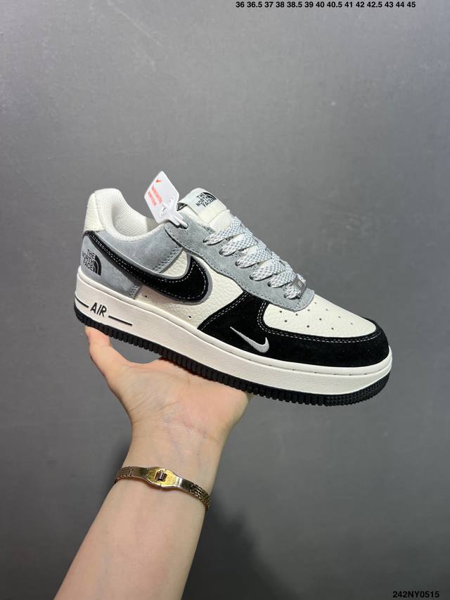 nike Air Force 1 ‘07 Low “联名 ”空军一号 低帮 运动鞋 休闲鞋 折边针车 工艺难度大 原楦头原纸板 原装鞋盒 定制五金配件 内置全掌