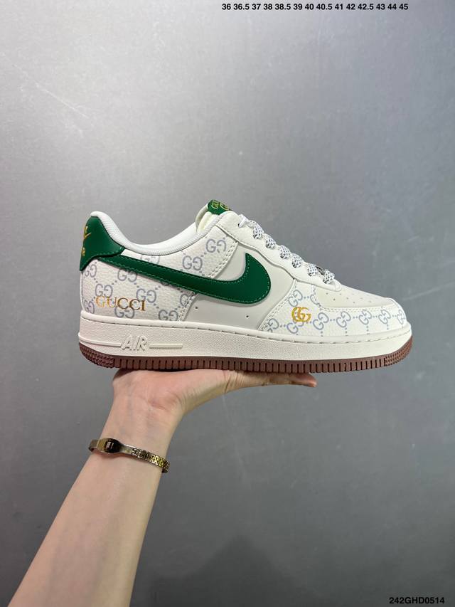 核心私 核心私 公司级Air Force 1 Low 联名 原楦头原纸板 打造纯正空军版型 #专注外贸渠道 全掌内置蜂窝气垫 #原盒配件 原厂中底钢印、拉帮完美