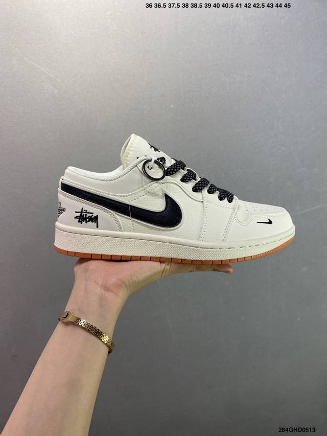公司级Air Jordan 1 Low Aj1 乔1 联名 高端定制 低帮复古篮球鞋 #定制鞋盒 大厂纯原品质出货 超高清洁度 皮料切割干净无任何毛边 细节完美