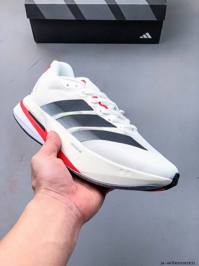 集图 公司级！阿迪达斯Adidas Adizero Boston 13 透气网眼竞速跑鞋Boost 缓震底 后跟加厚 呵护脚后跟 立体保护软绵鞋口 轻松穿脱不磨