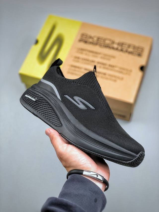 skechers斯凯奇 Men's Go 舒适 网布Tpu減震 低帮跑步鞋 尺码：40-45