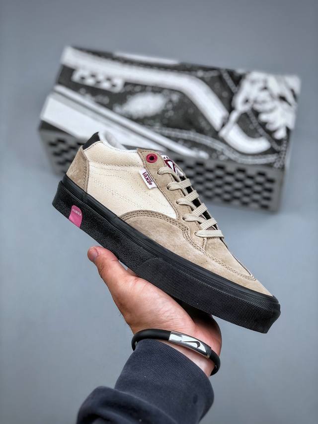 vans Skate Rowan Pro 棕黄 经典百搭 轻便舒适专业滑板鞋 鞋底处的小心机脚能很好的释放脚底压力 尺码：35-44 半