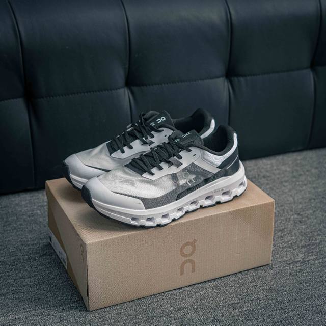 核心私 On昂跑 Cloudtilt Loewe 户外街头机能风跑步鞋 Cloud Hi Edge户外机能融合街头潮流 越界开启全新都市探索 Cloudtec专