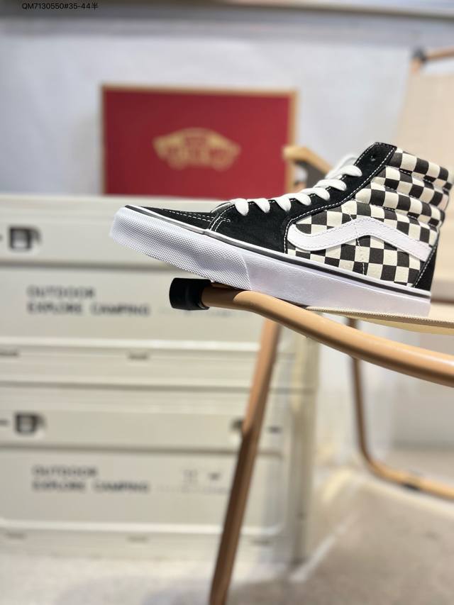 vanssk8-Low万斯范斯官方 经典复古休闲运动板鞋，高端支线原始硫化工艺，艺术来源于生活成为了Vans美学的个性潮流标志，代表着光和希望，让你变得更加明亮