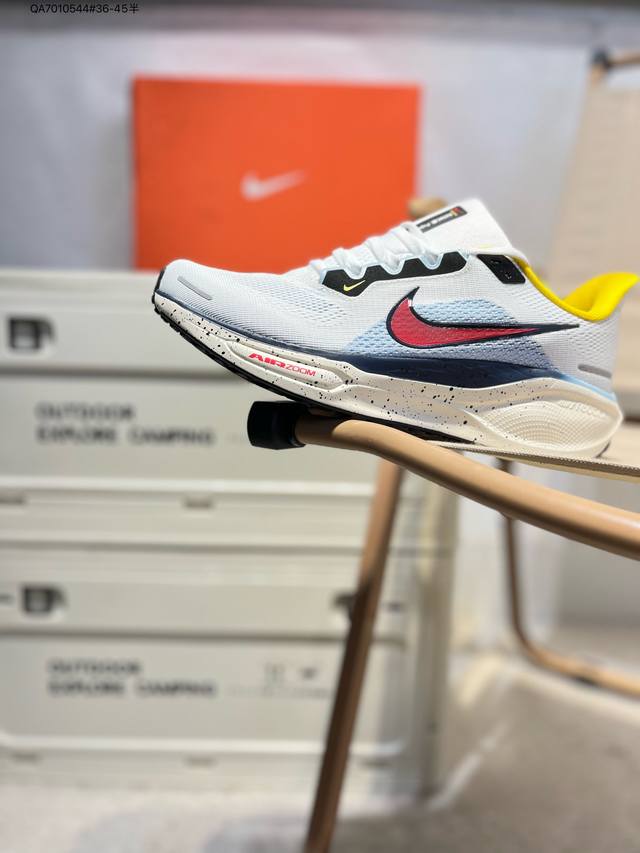 nk Air Zoom Pegasus 41 登月跑鞋 登月41代超轻网面跑步鞋 脚跟区域营造出色舒适度，而在鞋底部分，搭载全掌型Zoom Air配置耐克网面透