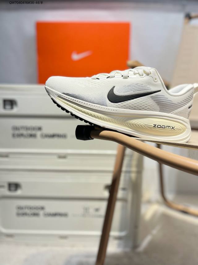 nike Air Zoom Vomero 18 全新科技提前原鞋开发 运动跑鞋 区别市面真标版本 必定是官方强力主推款式，真正的Zoom缓震科技嵌入如假包退 ，