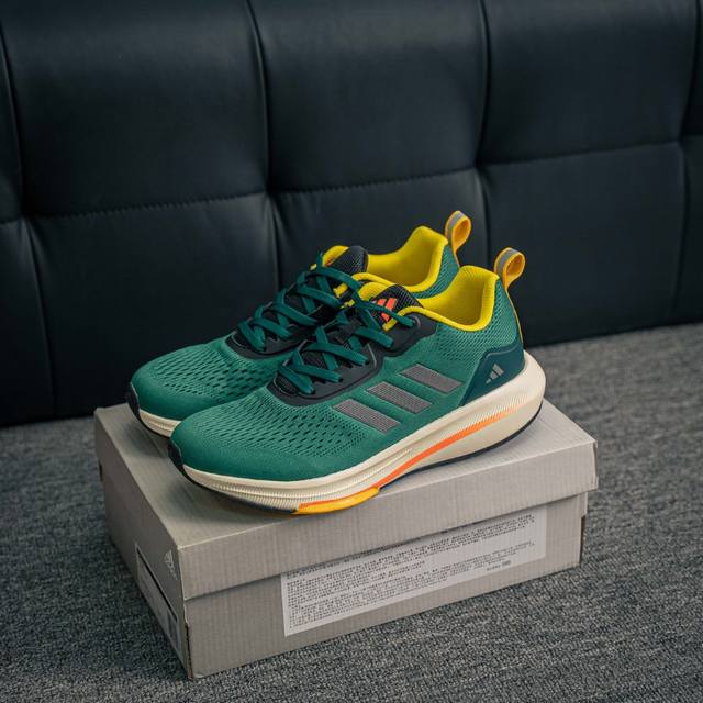 核心私 Adidas Originals Tubular Shadow 简版350小椰子 高密度柔性编织，符合出口标准，原工艺成型大底 区别市面通货 货号：Aq