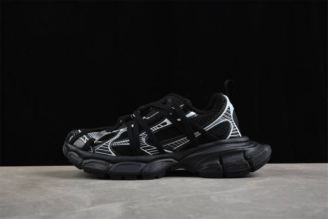 balenciaga 巴黎世家 3Xl Extreme Laces B 复古老爹鞋 #增加全新设计 在延续 Track Trainer 户外轮廓和复杂鞋面结构的