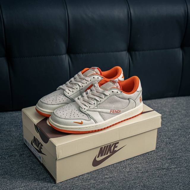 核心私 Air Jordan 1 乔丹篮球鞋男女运动鞋潮流板鞋 货号：Xz5749 002 尺码：36 37 37.5 38 38.5 39 40 40.5 4