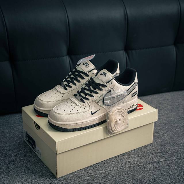 核心私 Air Force 1 原装级别 原楦头原纸板 打造纯正空军版型专注外贸渠道 全掌内置蜂窝气垫 原盒配件 原厂中底钢印、拉帮完美 货号：Xx3168 1