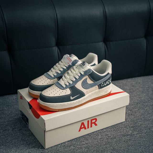 核心私 Air Force 1 原装级别 原楦头原纸板 打造纯正空军版型专注外贸渠道 全掌内置蜂窝气垫 原盒配件 原厂中底钢印、拉帮完美 货号：Df0188 0
