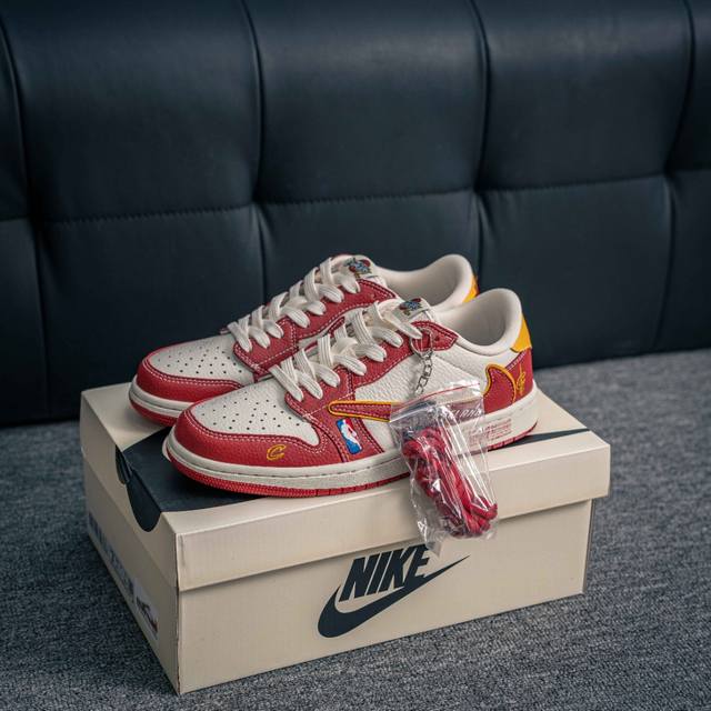 核心私 Air Jordan 1 乔丹篮球鞋男女运动鞋潮流板鞋 货号：Sc9207 031 尺码：36 37 37.5 38 38.5 39 40 40.5 4