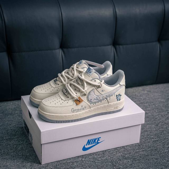 核心私 Air Force 1 原装级别 原楦头原纸板 打造纯正空军版型专注外贸渠道 全掌内置蜂窝气垫 原盒配件 原厂中底钢印、拉帮完美 货号：Lv0506 2