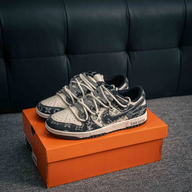 核心私 Nike Dunk 全套原楦原模倾力打造完美版型 独家原厂航空铝磨具打磨大底 鞋头坡度极致还原 无解鞋型 原盒原配 圈内天花板工艺 原厂冲刀 超高清洁度