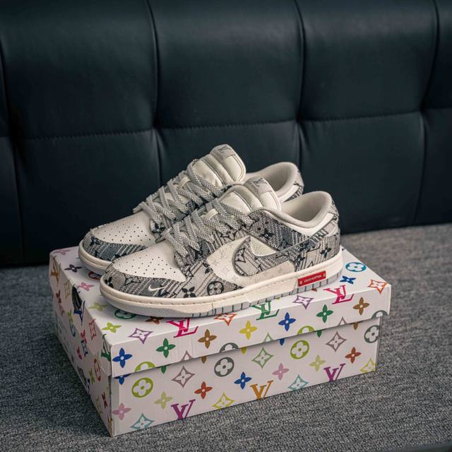 核心私 Nike Dunk 全套原楦原模倾力打造完美版型 独家原厂航空铝磨具打磨大底 鞋头坡度极致还原 无解鞋型 原盒原配 圈内天花板工艺 原厂冲刀 超高清洁度
