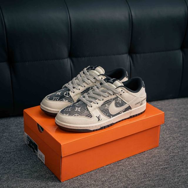 核心私 Nike Dunk 全套原楦原模倾力打造完美版型 独家原厂航空铝磨具打磨大底 鞋头坡度极致还原 无解鞋型 原盒原配 圈内天花板工艺 原厂冲刀 超高清洁度