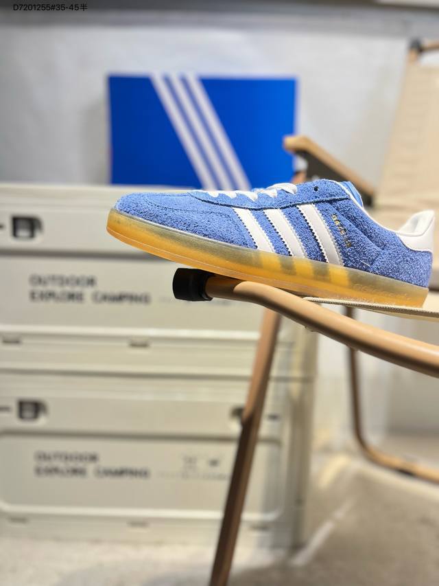 kz神版特价福利 Ad Gazelle Indoor Trainers 羚羊内训系列低帮复古百搭休闲运动德训风板鞋 90年代经典的复刻版！自60年代以足球训练鞋