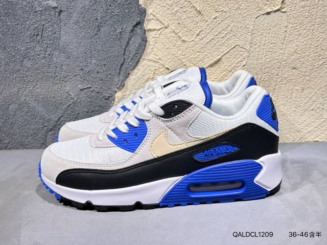 新品上市#耐克 Nike Air Max 90 Nrg Desert Sand 复古气垫百搭休闲运动慢跑鞋。在Air Max 1的基础上改进而得，增加了气垫面积