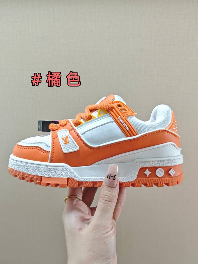lv小胖丁儿童板鞋尺码表 量好脚长才是选码关键 不同品牌，不同系列的鞋子，鞋码会存在差异，一定要量好宝宝脚长，脚长对照尺码表 参考适合脚长 选码数 孩子3个月脚