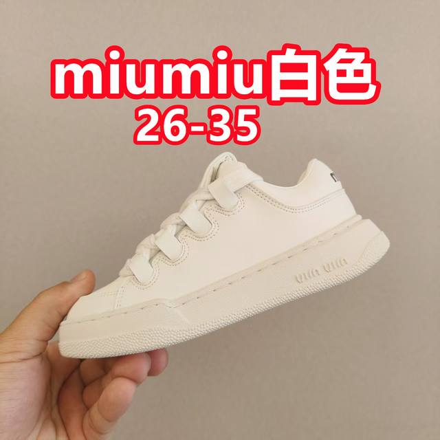 尺码26-35 广东原产#采用牛反绒皮革组合头层皮饰片鞋面材质#小羊皮内衬及内里灌注Pu缓震乳胶脚垫#原数据开发复合Tpr防变形光泽耐磨橡胶外底超级百搭和舒适度
