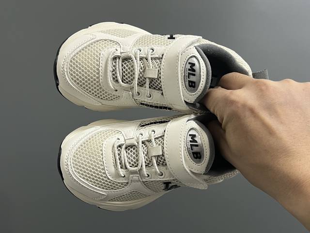 m家春夏新款网面儿童魔术贴运动鞋 Size：26-37码 经典Mlb系列 透气性网面设计，舒适不闷脚 魔术贴松紧带设计，穿脱方便 橡胶耐磨防滑大底，脚感超赞