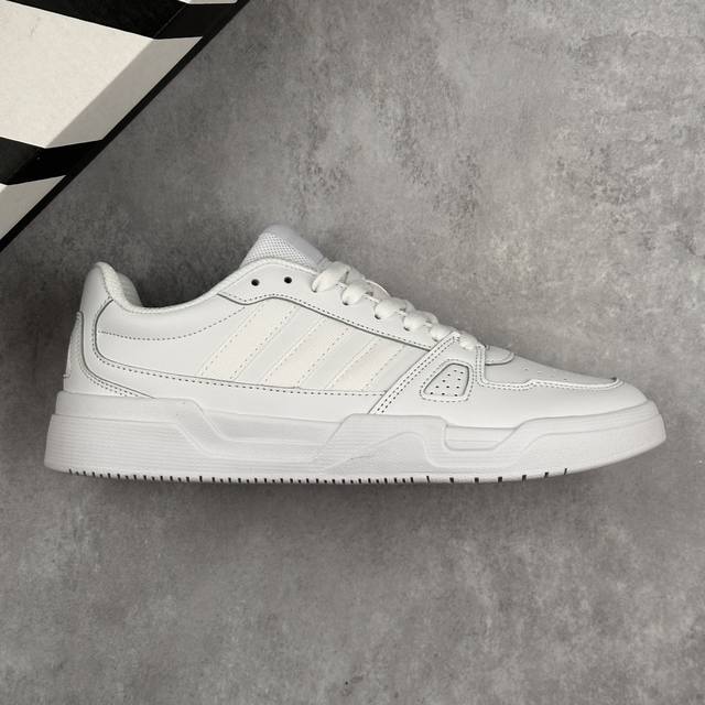 本地 核心私 公司级Adidas Lite Baller 阿迪达斯 织物合成革 舒适百搭平衡透气低帮板鞋 鞋头出色设计 塑就出众贴合感 稳固的后跟贴合足部曲线设