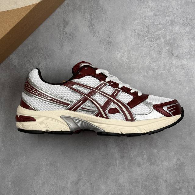 本地 核心私 asics 亚瑟士 Gel-1130 男女时尚透气 健步减震 运动潮流耐磨休闲鞋 选用网眼与皮革相接 复古而富有层次感 网布搭配银色金属感线条 虎