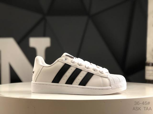 阿迪达斯 Adidas Superstar Original 阿迪达斯 贝壳头休闲运动板鞋 正确超软高弹中底 一个中底细节区别市面普通真标 逆天脚感 配专柜新品