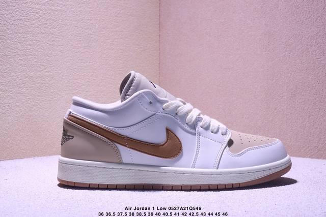 真标带半码 耐克 Nike Air Jordan 1 Low aj1乔1低帮休闲板鞋 同步官方配色 头层皮打造 正确满胶鞋垫 四线拉帮 原厂织唛标 鞋舌高弹海绵