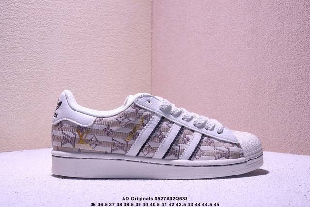 纯原 Clot X Ad Originals #贝壳头Lv联名限定 贴合柔软皮料白橙配色 这双鞋的整体设计思路和风格可以说很Clot 鞋款整体选用了易穿搭的白色