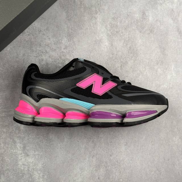 本地 核心私 new Balance 新百伦 Nb 0 网面休闲鞋 复古还要机能 Nb官方重磅新品 一款融合复古设计与现代科技的跑鞋 以其经典的造型和舒适脚感