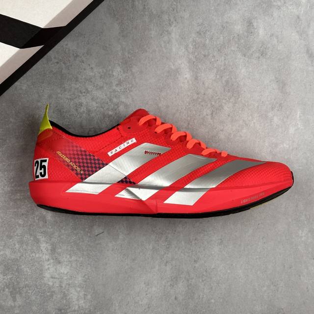 本地 核心私 阿迪达斯 Adidas Adizero Adios 9 M 阿迪超轻透气缓震跑鞋 整体外观造型与Adizero Adios pro Evo 1非常