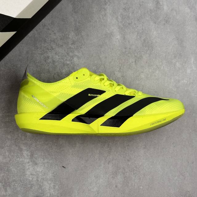 本地 核心私 阿迪达斯 Adidas Adizero Adios 9 M 阿迪超轻透气缓震跑鞋 整体外观造型与Adizero Adios pro Evo 1非常