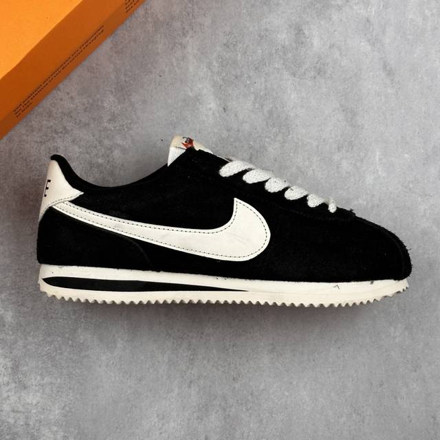 本地 核心私 公司级Nike Classic Cortez Nylon pren 耐克经典轻便舒适男子阿甘鞋休闲跑步鞋运动鞋 纯粹而执着的精神 使得Cortez