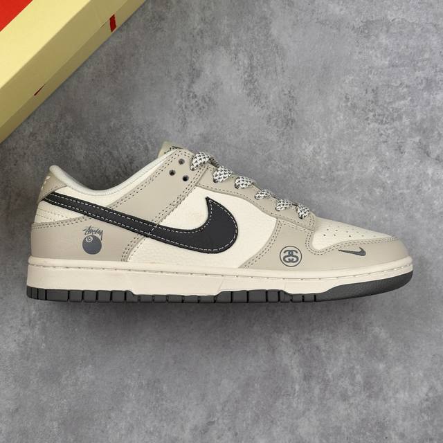 本地 核心私 nike Sb Dunk Low X Stussy 联名 米白灰小勾满天星 低帮休闲运动板鞋 原装头层材料 独家版型蒸餾加工 帶來的是更好的视觉和