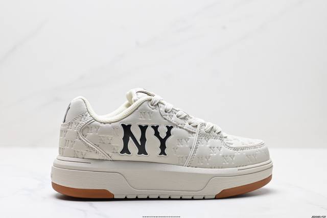 公司级Mlb 纽约洋基队 Chunky Liner Embo Monogram 印刻老花 时尚舒适 休闲运动 防滑耐磨增高 低帮 板鞋 货号:3Asxe015N