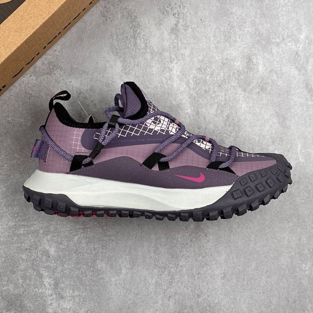 本地 核心私 耐克 Nike Acg Mountain Fly Low Gtx Se 运动鞋户外登山徒步鞋 鞋面采用 Gore-Tex 材料 质地轻盈 耐穿拒水