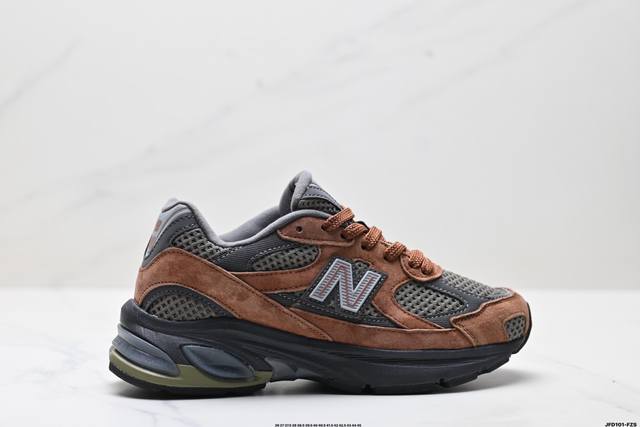 公司级New Balance 2010系列 新百伦 复古老爹风网布跑步休闲运动鞋 新百伦经典配色 沿袭了面世之初的经典科技 以Encap中底配以升级版 N-Er