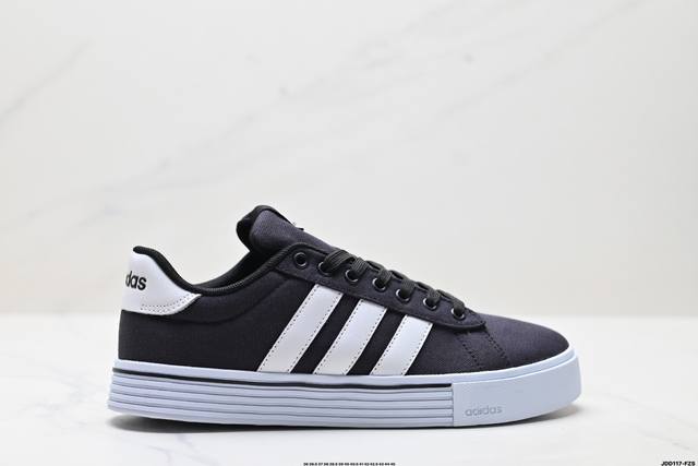 真标Adidas Daily 4.0 阿迪达斯 舒适百搭 低帮 板鞋 融合了复古与现代风格 简约而富有质感 整体线条流畅 轮廓分明 尽显时尚气息 鞋身采用经典的