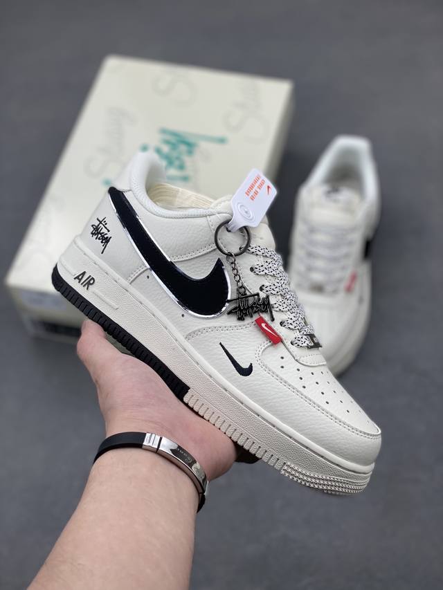海外限量发售 公司级Nike Air Force 1 '07 Low 空军一号 低帮 运动鞋 休闲鞋 折边针车 工艺难度大 原楦头原纸板 原装鞋盒 定制五金配件