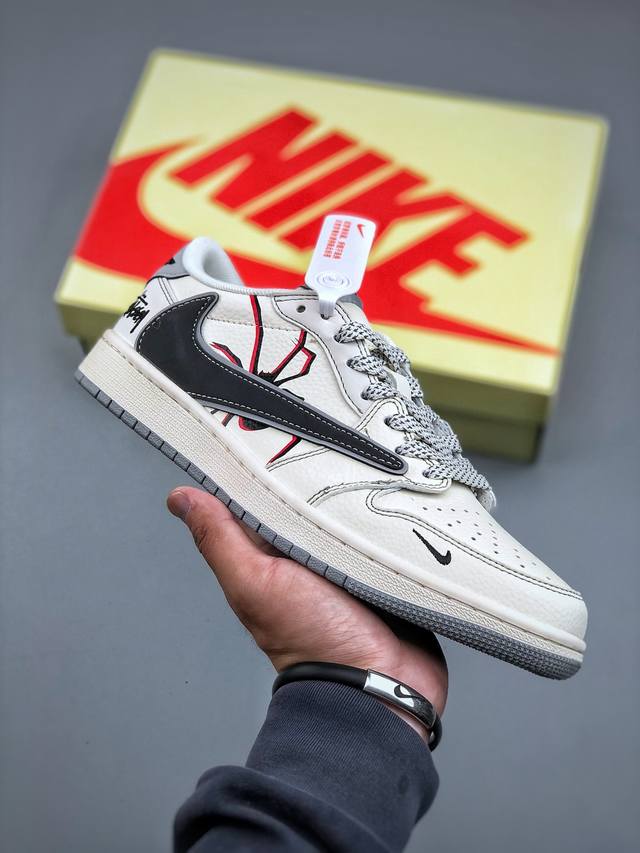 K D版 Nk Dunk Low 倒钩斯图西联名 大厂出品 极力推荐 原装头层材料 独家版型蒸餾加工帶來的是更好的视觉和脚感体验大厂纯原品质出货 清洁度 电绣工