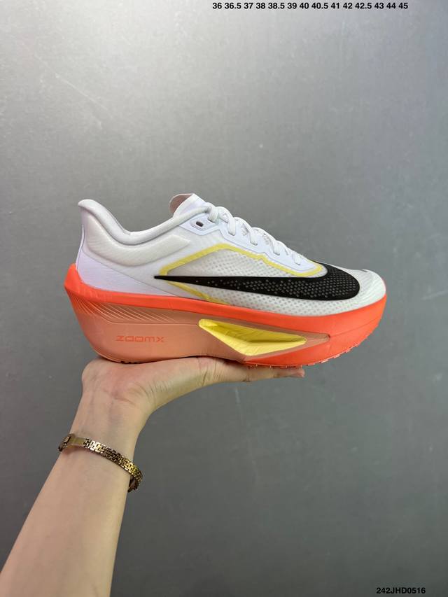 公司级Nk Zoomx Invincible Run Flyknit Fk6 Zoom Fly 6轻量飞织低帮休闲运动慢跑鞋 此鞋专为长跑运动员而生 是为5至1