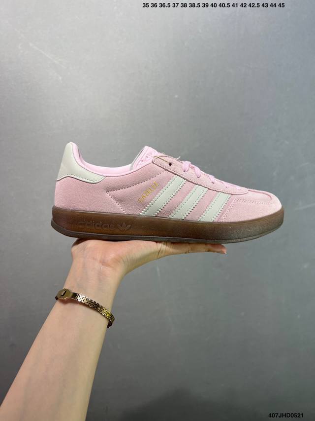 公司级Ad Originals Gazelle Indoor 粉色 三叶草复古休闲运动板鞋 原装公司级 鞋面采用皮革环保纤维革材质 外置Rb橡胶大底 耐磨不打滑