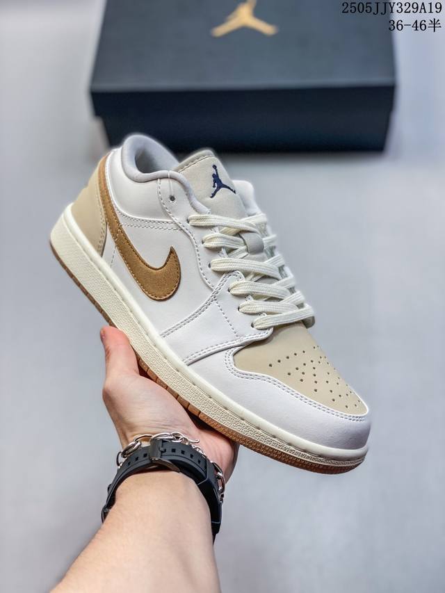 air Jordan Aj1 Low 低帮 白棕 Ib8855-121 全新流水线出品 Dt版本唯一平替选择 市场第二梯队最强版 全部原鞋开发 原楦原纸板开发