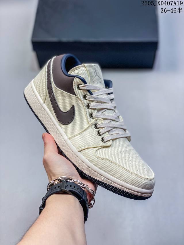 jordan Air Jordan 1 舒适时尚简约百搭 低帮 复古篮球鞋 男女款 米黄色 主货号:Ib8058-110 尺码 36-46 带半码 编码 05J