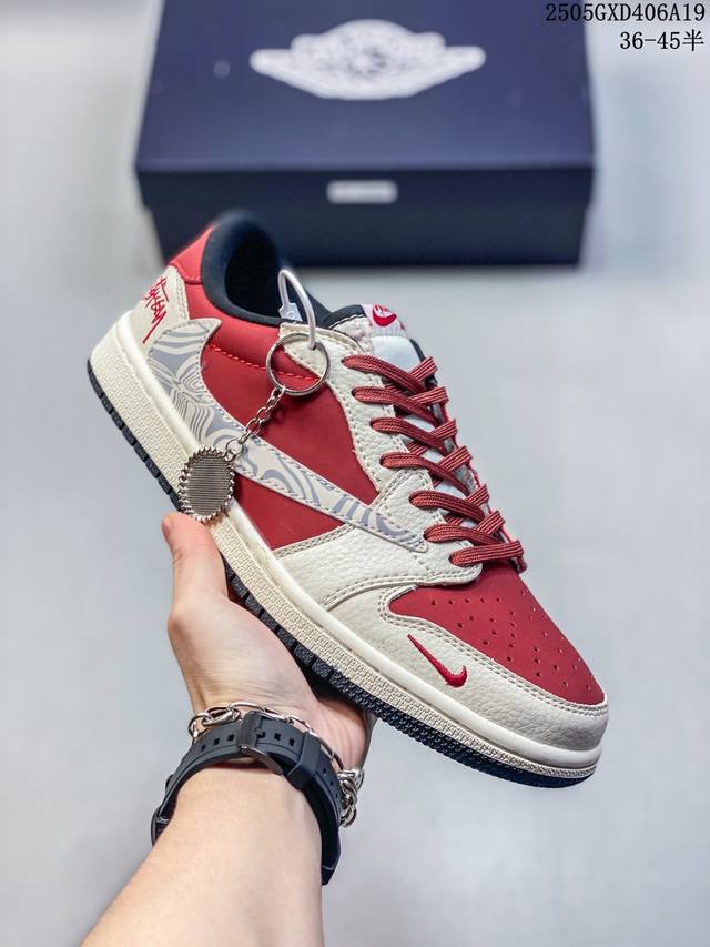 海外爆款限量发售 Travis Scott X Fragment Design X Jordan Air Jordan 1 Low Og Sp 斯图西联名 波纹