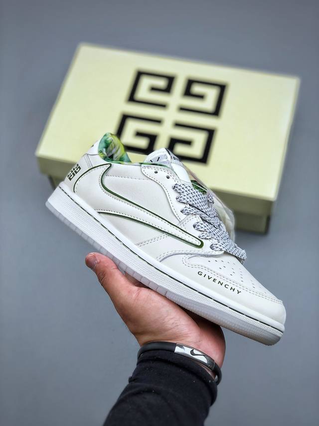 今日福利款 Travis Scott X Air Jordan 1 纪梵希联名倒钩 低帮文化篮球鞋 完美品质出货 细节如图所示 鞋面切割工整 冲孔整齐干净 中底